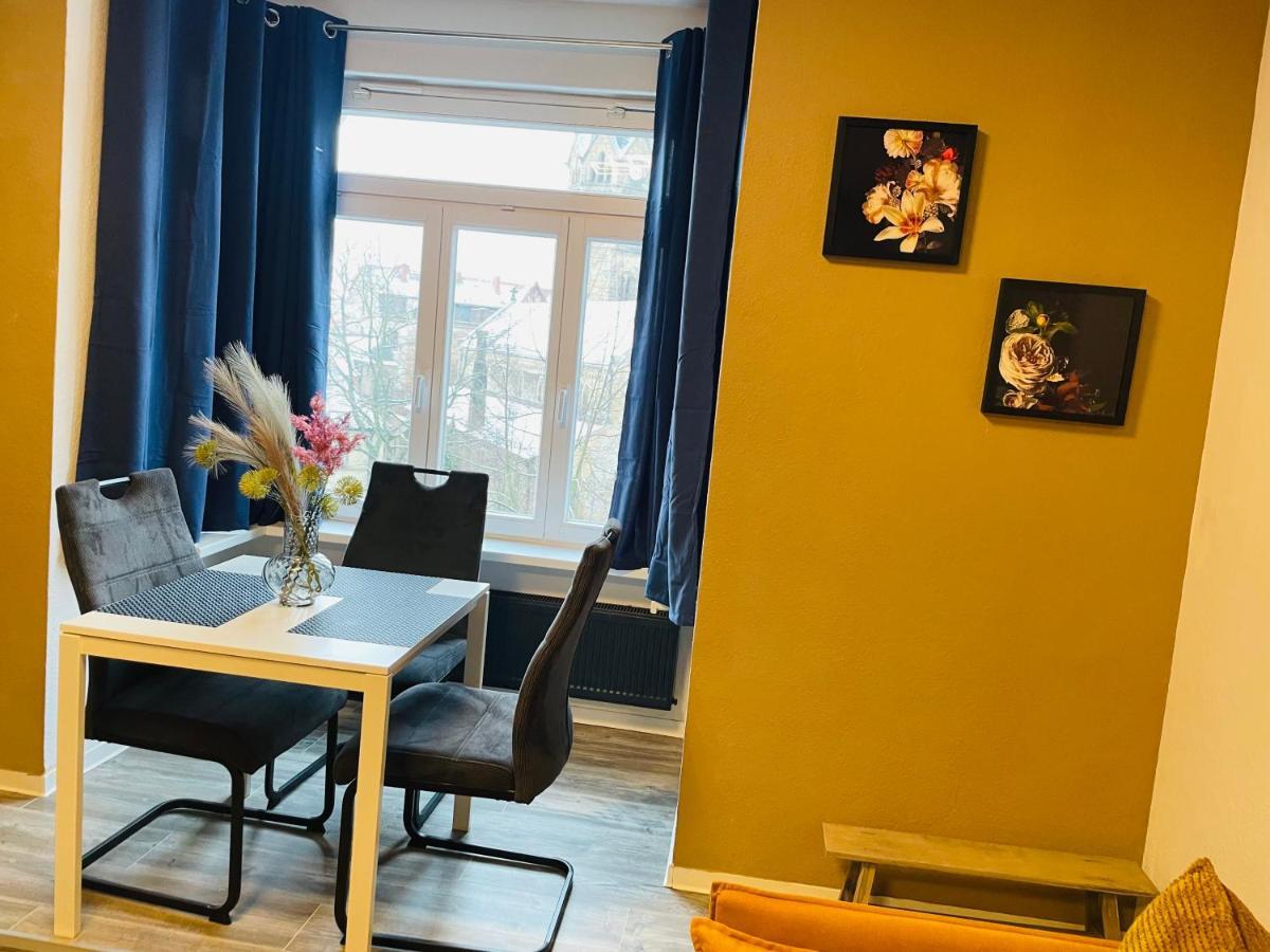 Pension Michelangelo Stadtmitte "Netflix" ไอเซนัค ภายนอก รูปภาพ